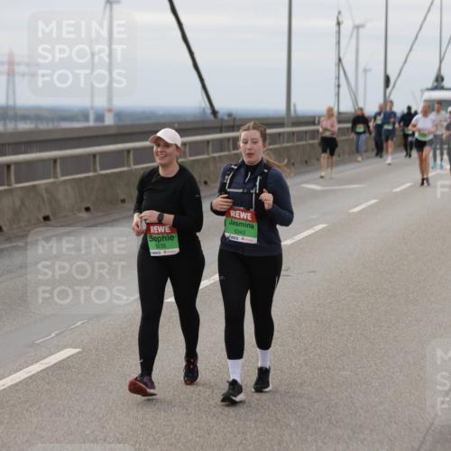 03.10.2025 - Köhlbrandbrückenlauf Jannik Wohlers http://msf.ph/oto/9152908 03.10.2025 16:02:41 Position 1 8235, 8343 meine-sportfotos.de