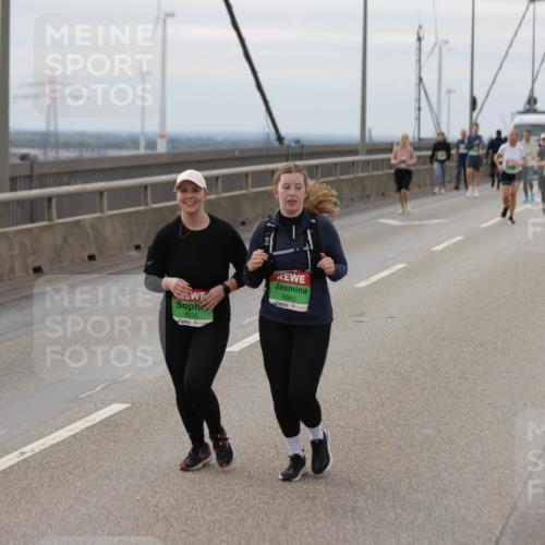 03.10.2025 - Köhlbrandbrückenlauf Jannik Wohlers http://msf.ph/oto/9152912 03.10.2025 16:02:41 Position 1 8235, 8343 meine-sportfotos.de