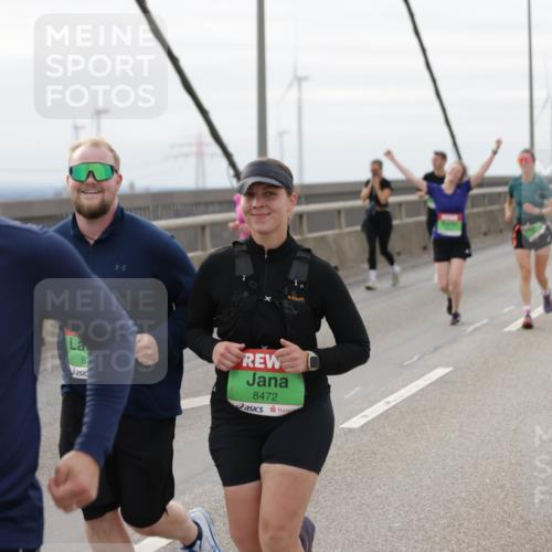 03.10.2025 - Köhlbrandbrückenlauf Jannik Wohlers http://msf.ph/oto/9152940 03.10.2025 16:03:11 Position 1 8244, 83, 8472 meine-sportfotos.de