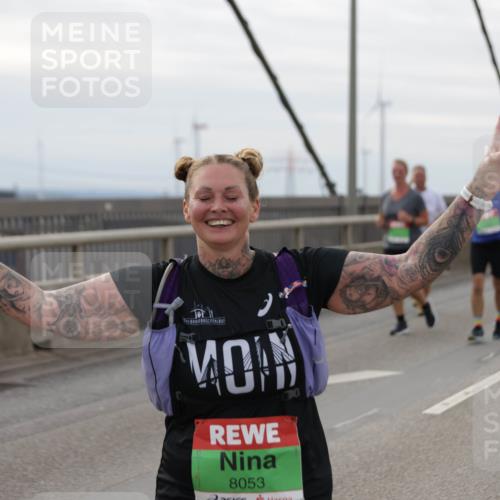 03.10.2025 - Köhlbrandbrückenlauf Jannik Wohlers http://msf.ph/oto/9153088 03.10.2025 16:03:28 Position 1 8053 meine-sportfotos.de