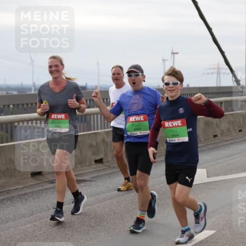 03.10.2025 - Köhlbrandbrückenlauf Jannik Wohlers http://msf.ph/oto/9153113 03.10.2025 16:03:32 Position 1 9692, 9693, 9694, 9214 meine-sportfotos.de