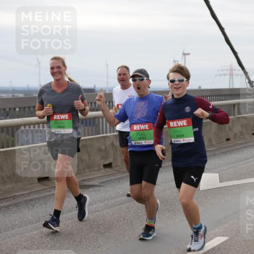03.10.2025 - Köhlbrandbrückenlauf Jannik Wohlers http://msf.ph/oto/9153114 03.10.2025 16:03:32 Position 1 9692, 9693, 9694, 9214 meine-sportfotos.de