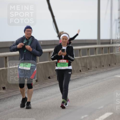 03.10.2025 - Köhlbrandbrückenlauf Jannik Wohlers http://msf.ph/oto/9153138 03.10.2025 16:03:36 Position 1 8768, 8767 meine-sportfotos.de