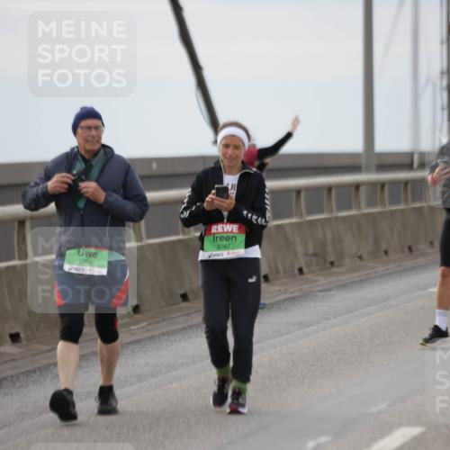 03.10.2025 - Köhlbrandbrückenlauf Jannik Wohlers http://msf.ph/oto/9153142 03.10.2025 16:03:36 Position 1 8768, 8767 meine-sportfotos.de