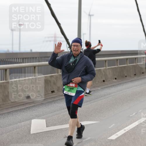 03.10.2025 - Köhlbrandbrückenlauf Jannik Wohlers http://msf.ph/oto/9153152 03.10.2025 16:03:44 Position 1 8767, 8768 meine-sportfotos.de