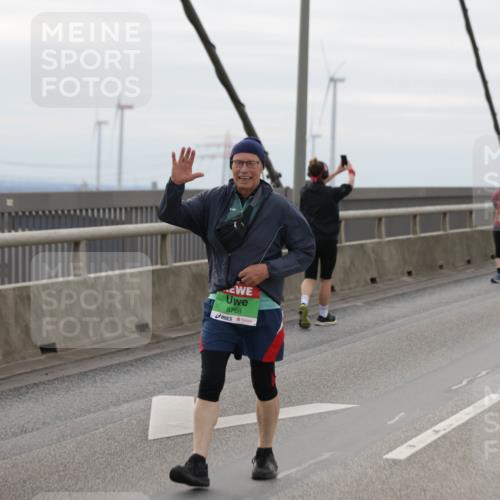 03.10.2025 - Köhlbrandbrückenlauf Jannik Wohlers http://msf.ph/oto/9153157 03.10.2025 16:03:44 Position 1 8767, 8768 meine-sportfotos.de