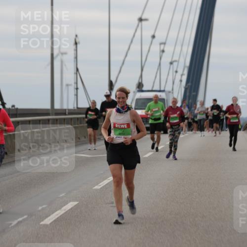 03.10.2025 - Köhlbrandbrückenlauf Jannik Wohlers http://msf.ph/oto/9153212 03.10.2025 16:03:52 Position 1 9712 meine-sportfotos.de