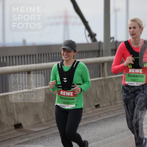 03.10.2025 - Köhlbrandbrückenlauf Jannik Wohlers http://msf.ph/oto/9153228 03.10.2025 16:03:55 Position 1 8653, 8661 meine-sportfotos.de