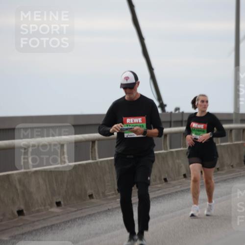 03.10.2025 - Köhlbrandbrückenlauf Jannik Wohlers http://msf.ph/oto/9153277 03.10.2025 16:03:59 Position 1  meine-sportfotos.de