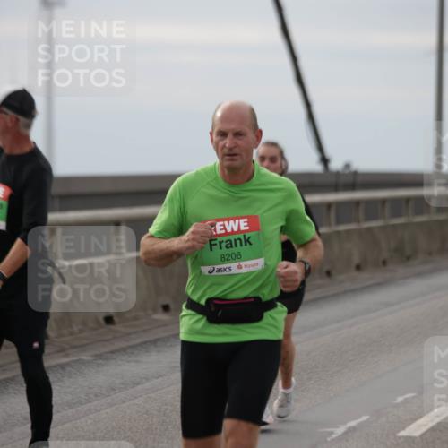03.10.2025 - Köhlbrandbrückenlauf Jannik Wohlers http://msf.ph/oto/9153329 03.10.2025 16:04:02 Position 1 8206, 8753 meine-sportfotos.de