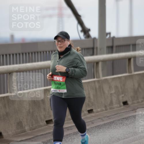 03.10.2025 - Köhlbrandbrückenlauf Jannik Wohlers http://msf.ph/oto/9153493 03.10.2025 16:04:15 Position 1 8183 meine-sportfotos.de