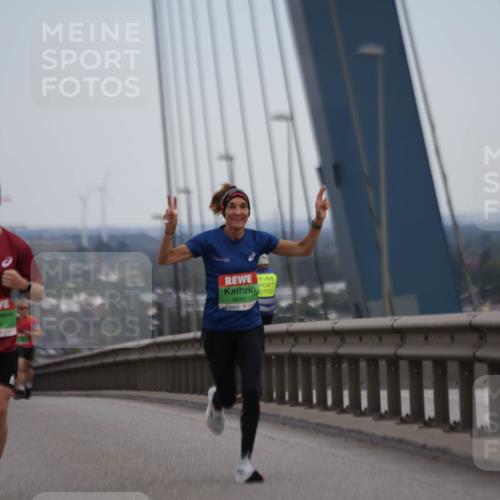 03.10.2025 - Köhlbrandbrückenlauf Jannik Wohlers http://msf.ph/oto/9153644 03.10.2025 15:19:40 Position 1 9269, 9591 meine-sportfotos.de
