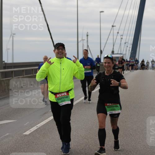 03.10.2025 - Köhlbrandbrückenlauf Jannik Wohlers http://msf.ph/oto/9153833 03.10.2025 16:04:48 Position 1 9256, 9260 meine-sportfotos.de