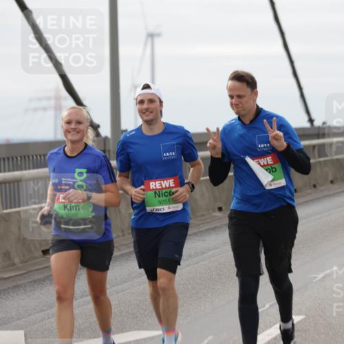 03.10.2025 - Köhlbrandbrückenlauf Jannik Wohlers http://msf.ph/oto/9153849 03.10.2025 16:04:50 Position 1 81, 9248, 9251 meine-sportfotos.de