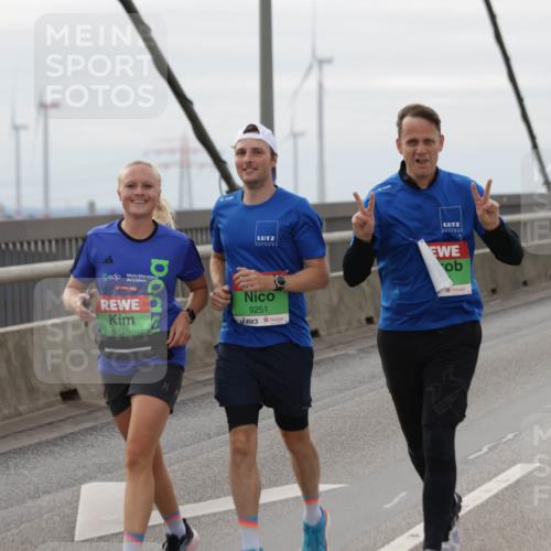 03.10.2025 - Köhlbrandbrückenlauf Jannik Wohlers http://msf.ph/oto/9153863 03.10.2025 16:04:50 Position 1 10, 9248, 9251 meine-sportfotos.de