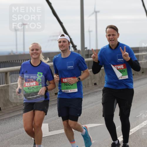 03.10.2025 - Köhlbrandbrückenlauf Jannik Wohlers http://msf.ph/oto/9153871 03.10.2025 16:04:51 Position 1 10, 9248, 9251 meine-sportfotos.de