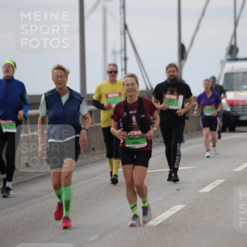 03.10.2025 - Köhlbrandbrückenlauf Jannik Wohlers http://msf.ph/oto/9153891 03.10.2025 16:04:55 Position 1 9290 meine-sportfotos.de