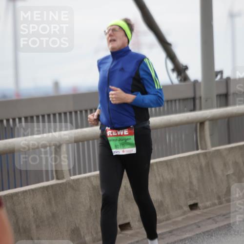 03.10.2025 - Köhlbrandbrückenlauf Jannik Wohlers http://msf.ph/oto/9153965 03.10.2025 16:05:00 Position 1 8010 meine-sportfotos.de