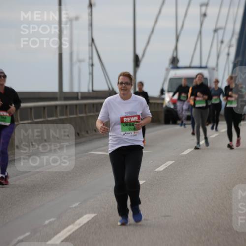 03.10.2025 - Köhlbrandbrückenlauf Jannik Wohlers http://msf.ph/oto/9154219 03.10.2025 16:05:24 Position 1 9534 meine-sportfotos.de