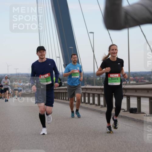 03.10.2025 - Köhlbrandbrückenlauf Jannik Wohlers http://msf.ph/oto/9154220 03.10.2025 15:23:40 Position 1 9103, 7144 meine-sportfotos.de