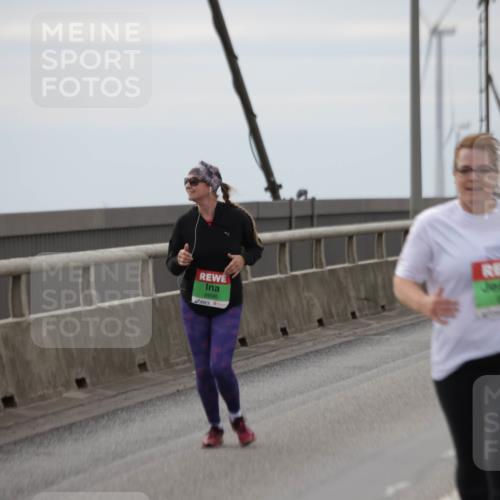 03.10.2025 - Köhlbrandbrückenlauf Jannik Wohlers http://msf.ph/oto/9154249 03.10.2025 16:05:25 Position 1 8896 meine-sportfotos.de