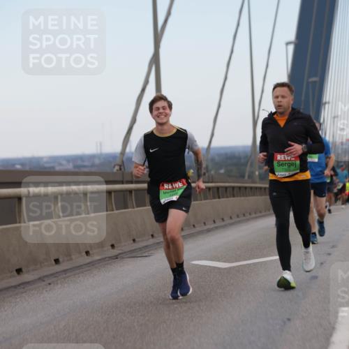 03.10.2025 - Köhlbrandbrückenlauf Jannik Wohlers http://msf.ph/oto/9154258 03.10.2025 15:23:43 Position 1 7248, 7320 meine-sportfotos.de