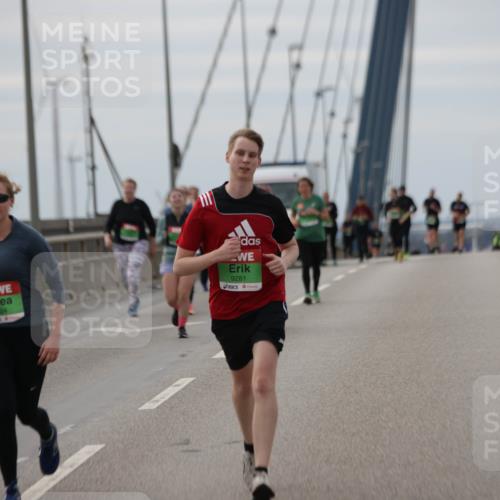 03.10.2025 - Köhlbrandbrückenlauf Jannik Wohlers http://msf.ph/oto/9154337 03.10.2025 16:05:37 Position 1 9624, 9281 meine-sportfotos.de