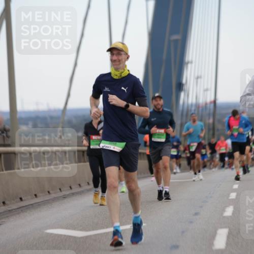 03.10.2025 - Köhlbrandbrückenlauf Jannik Wohlers http://msf.ph/oto/9154348 03.10.2025 15:23:49 Position 1 8848 meine-sportfotos.de