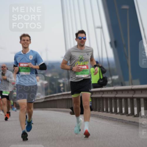 03.10.2025 - Köhlbrandbrückenlauf Jannik Wohlers http://msf.ph/oto/9154382 03.10.2025 15:23:52 Position 1 7882, 7411 meine-sportfotos.de