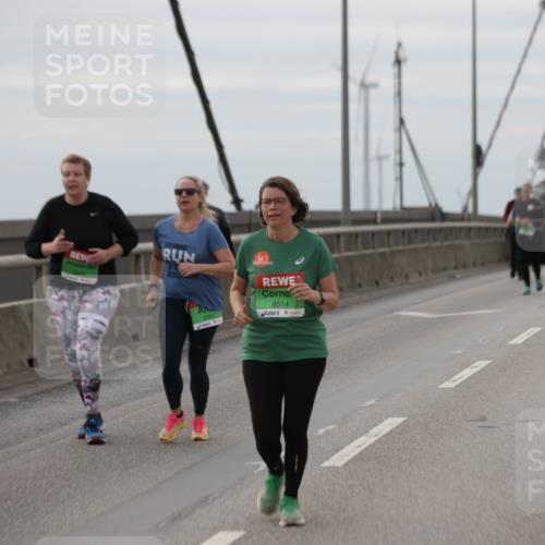 03.10.2025 - Köhlbrandbrückenlauf Jannik Wohlers http://msf.ph/oto/9154513 03.10.2025 16:05:50 Position 1 8301, 8514 meine-sportfotos.de