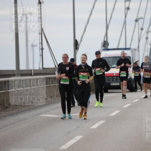 03.10.2025 - Köhlbrandbrückenlauf Jannik Wohlers http://msf.ph/oto/9154545 03.10.2025 16:05:55 Position 1 4249 meine-sportfotos.de