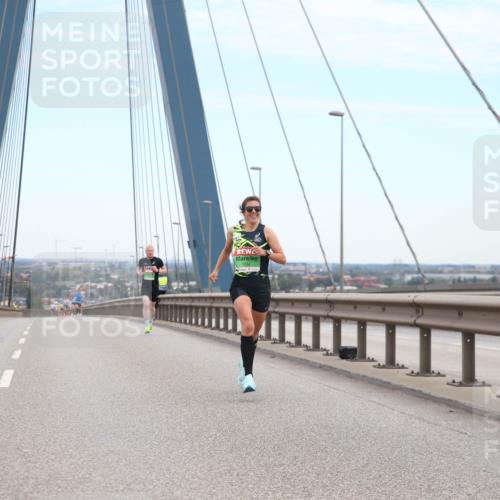 03.10.2025 - Köhlbrandbrückenlauf Jannik Wohlers http://msf.ph/oto/9154759 03.10.2025 15:17:12 Position 1  meine-sportfotos.de