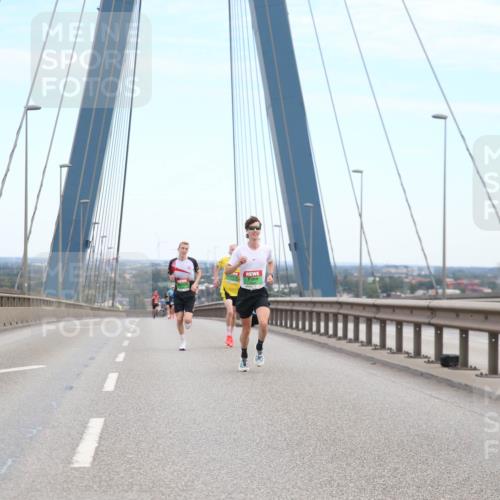 03.10.2025 - Köhlbrandbrückenlauf Jannik Wohlers http://msf.ph/oto/9154828 03.10.2025 15:17:58 Position 1  meine-sportfotos.de