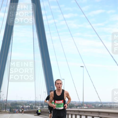 03.10.2025 - Köhlbrandbrückenlauf Jannik Wohlers http://msf.ph/oto/9154929 03.10.2025 15:18:25 Position 1 7066 meine-sportfotos.de