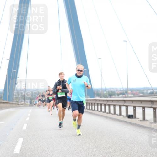 03.10.2025 - Köhlbrandbrückenlauf Jannik Wohlers http://msf.ph/oto/9154989 03.10.2025 15:19:53 Position 1  meine-sportfotos.de