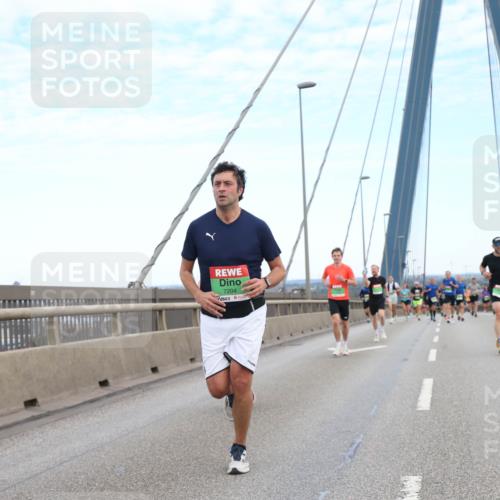 03.10.2025 - Köhlbrandbrückenlauf Jannik Wohlers http://msf.ph/oto/9155459 03.10.2025 15:22:16 Position 1 9, 7204 meine-sportfotos.de