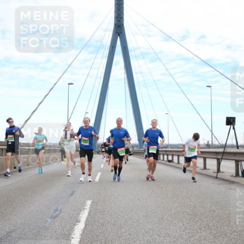 03.10.2025 - Köhlbrandbrückenlauf Jannik Wohlers http://msf.ph/oto/9155491 03.10.2025 15:22:25 Position 1  meine-sportfotos.de