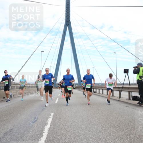 03.10.2025 - Köhlbrandbrückenlauf Jannik Wohlers http://msf.ph/oto/9155493 03.10.2025 15:22:26 Position 1  meine-sportfotos.de