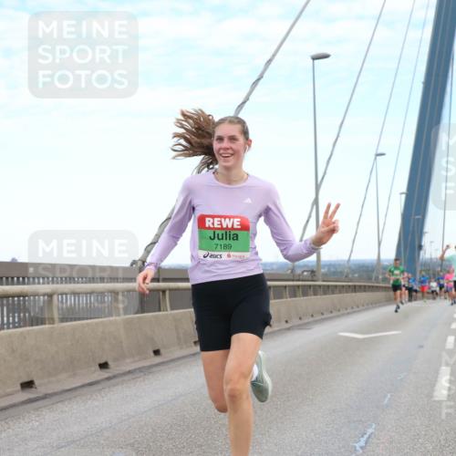 03.10.2025 - Köhlbrandbrückenlauf Jannik Wohlers http://msf.ph/oto/9155531 03.10.2025 15:22:35 Position 1 7189 meine-sportfotos.de