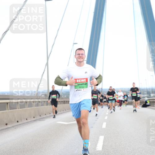03.10.2025 - Köhlbrandbrückenlauf Jannik Wohlers http://msf.ph/oto/9155660 03.10.2025 15:25:31 Position 1 9102 meine-sportfotos.de