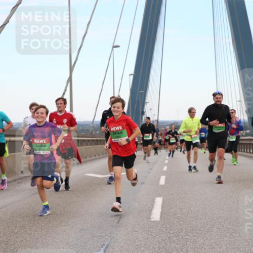 03.10.2025 - Köhlbrandbrückenlauf Jannik Wohlers http://msf.ph/oto/9155684 03.10.2025 15:25:43 Position 1 8980, 8981 meine-sportfotos.de
