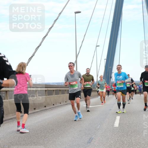 03.10.2025 - Köhlbrandbrückenlauf Jannik Wohlers http://msf.ph/oto/9155726 03.10.2025 15:25:57 Position 1 7310 meine-sportfotos.de