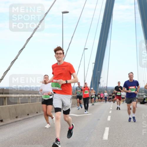 03.10.2025 - Köhlbrandbrückenlauf Jannik Wohlers http://msf.ph/oto/9155827 03.10.2025 15:26:22 Position 1 9752 meine-sportfotos.de