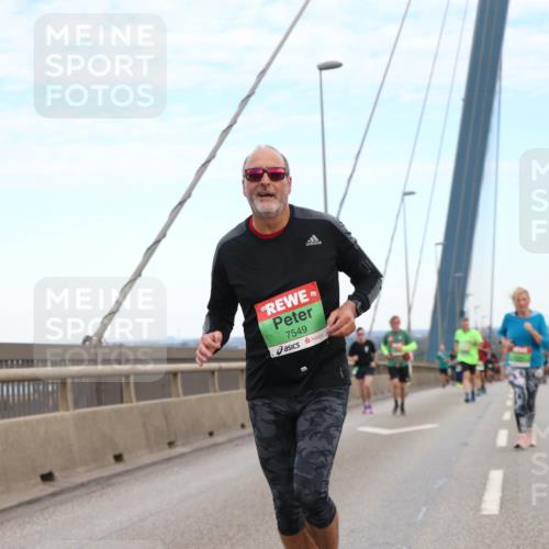 03.10.2025 - Köhlbrandbrückenlauf Jannik Wohlers http://msf.ph/oto/9155907 03.10.2025 15:26:56 Position 1 7549 meine-sportfotos.de