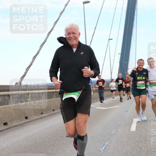 03.10.2025 - Köhlbrandbrückenlauf Jannik Wohlers http://msf.ph/oto/9155974 03.10.2025 15:27:19 Position 1 0418 meine-sportfotos.de
