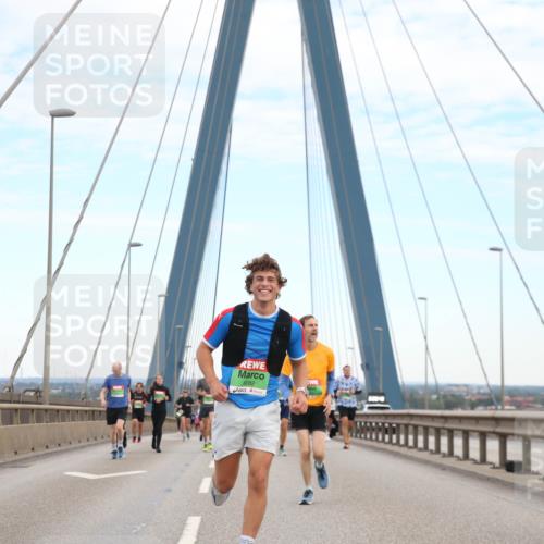 03.10.2025 - Köhlbrandbrückenlauf Jannik Wohlers http://msf.ph/oto/9156053 03.10.2025 15:27:43 Position 1 9149, 8082 meine-sportfotos.de