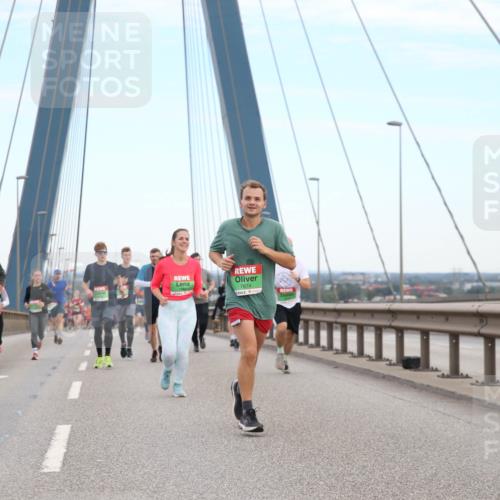 03.10.2025 - Köhlbrandbrückenlauf Jannik Wohlers http://msf.ph/oto/9156091 03.10.2025 15:27:58 Position 1 7674 meine-sportfotos.de