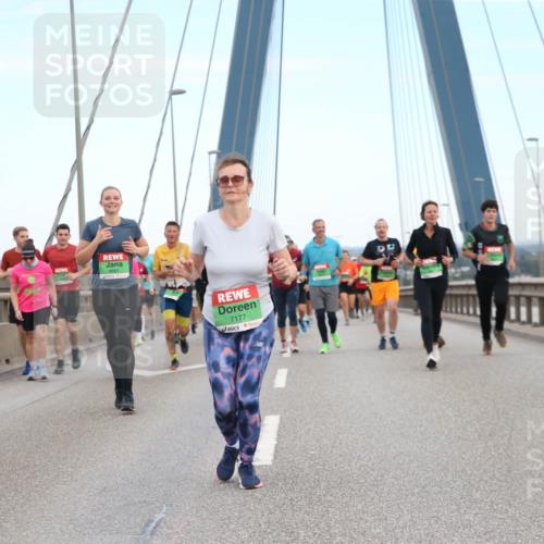 03.10.2025 - Köhlbrandbrückenlauf Jannik Wohlers http://msf.ph/oto/9156145 03.10.2025 15:28:45 Position 1 8035, 7177 meine-sportfotos.de