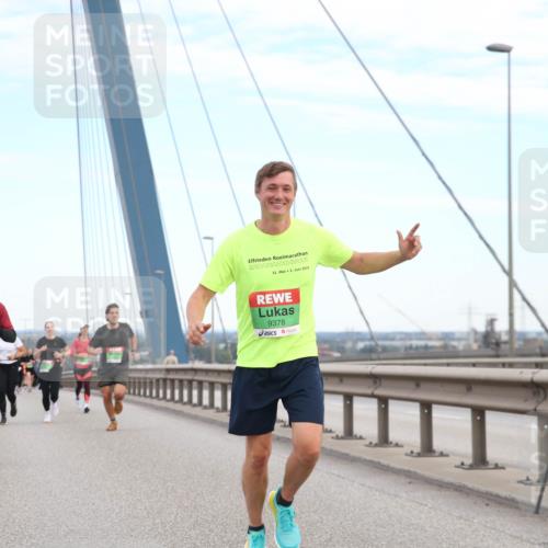 03.10.2025 - Köhlbrandbrückenlauf Jannik Wohlers http://msf.ph/oto/9156241 03.10.2025 15:29:29 Position 1 31, 1, 2019, 9378 meine-sportfotos.de
