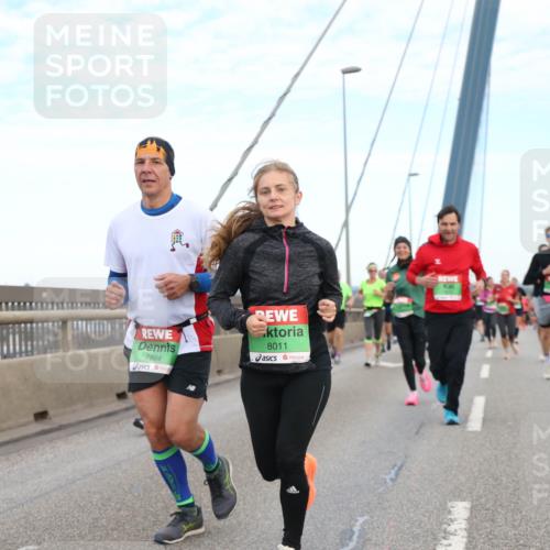 03.10.2025 - Köhlbrandbrückenlauf Jannik Wohlers http://msf.ph/oto/9156426 03.10.2025 15:30:28 Position 1 7864, 8011 meine-sportfotos.de